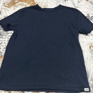 Gap tee